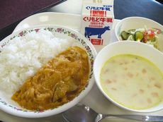 チェコの料理を給食で／プルゼニ市姉妹都市提携２０周年