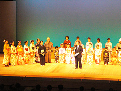 日本舞踊で心の和を広げよう／西川流が公演