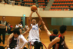 日本選抜車椅子バスケ選手権大会開催