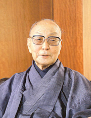 井上 房一郎