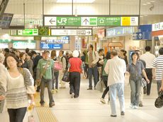 高崎駅の乗降客が一日3,000人増加